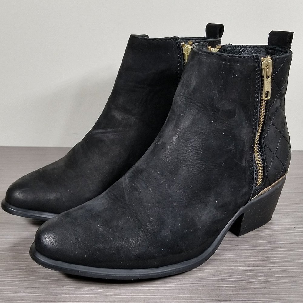 Steve Madden Nadine1 Quilted Bootie, Black Leather, Womens 6.5 M